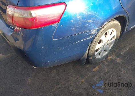 2007 Toyota Camry Xle z USA, uszkodzony, nr VIN JTNBE46K273036366